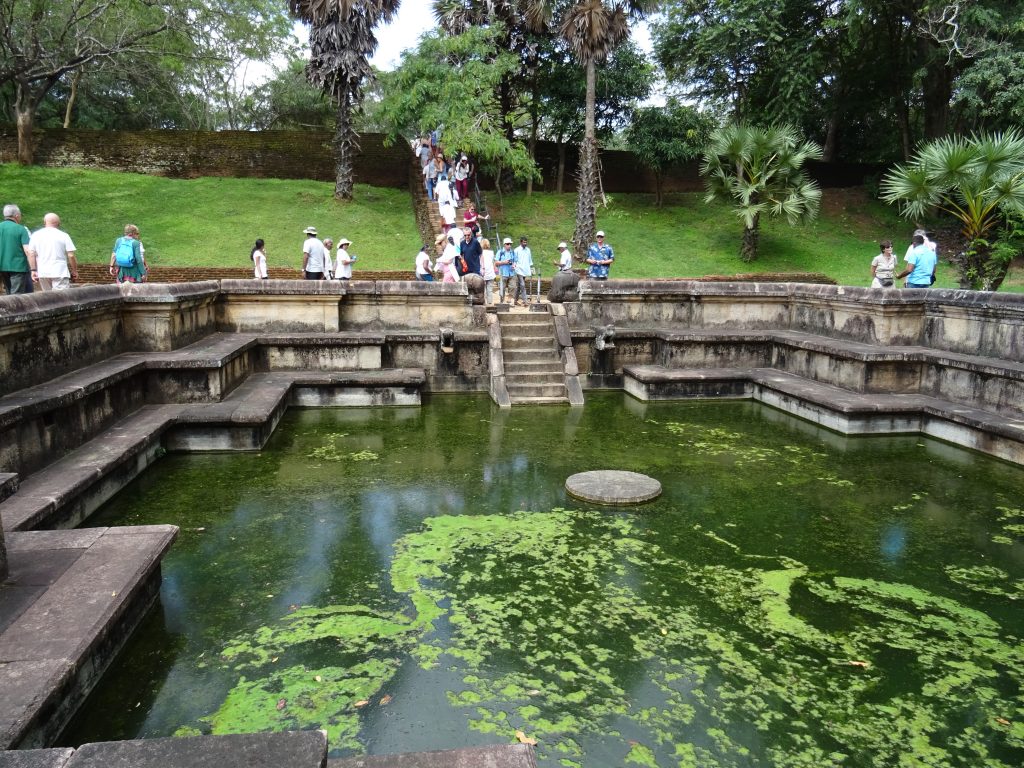 Polonnaruwa,Kumara Pond