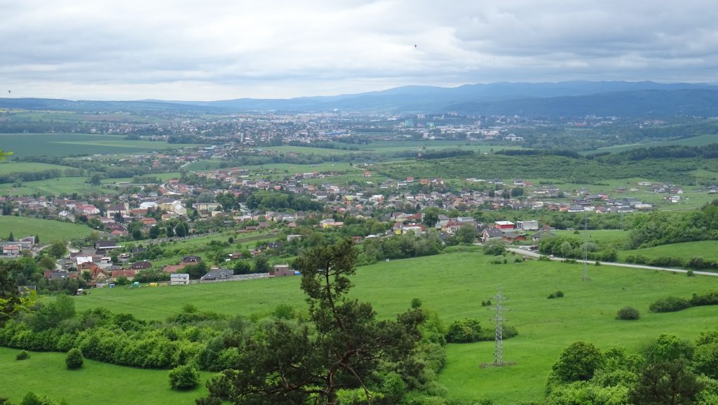 výhled z Fintických svahů na Fintice a Prešov